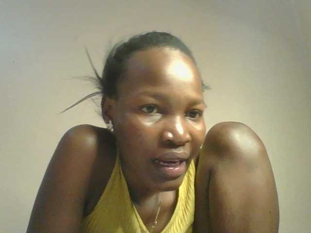 Jennyf live cam on BongaCams