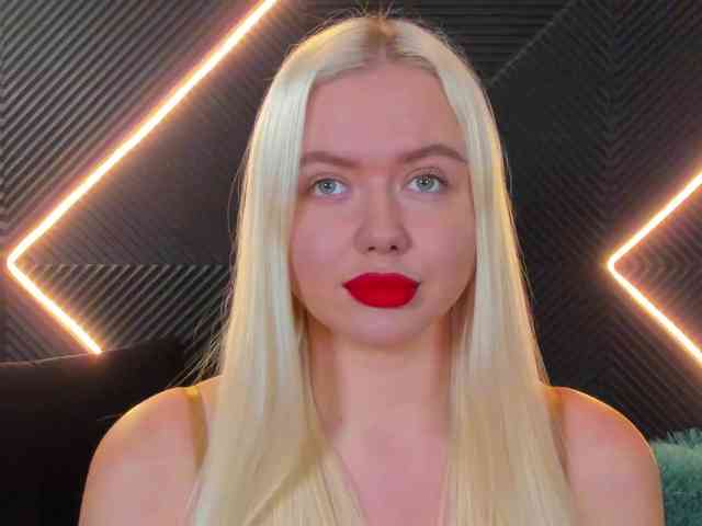 Julia-Robertson webcam