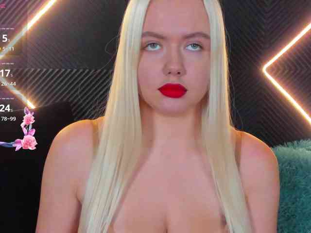 Julia-Robertson webcam