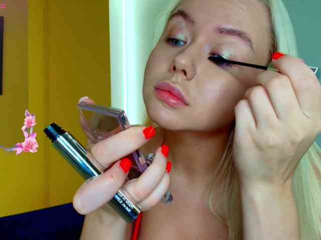 Julia-Robertson webcam