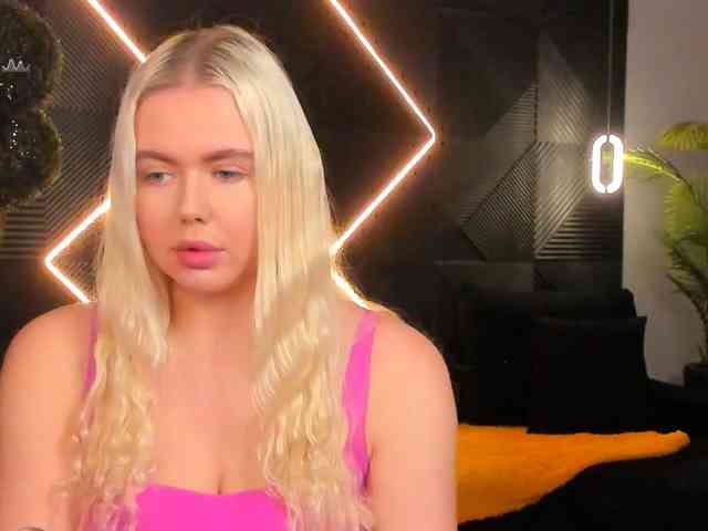 Julia-Robertson webcam