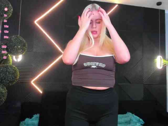 Julia-Robertson webcam