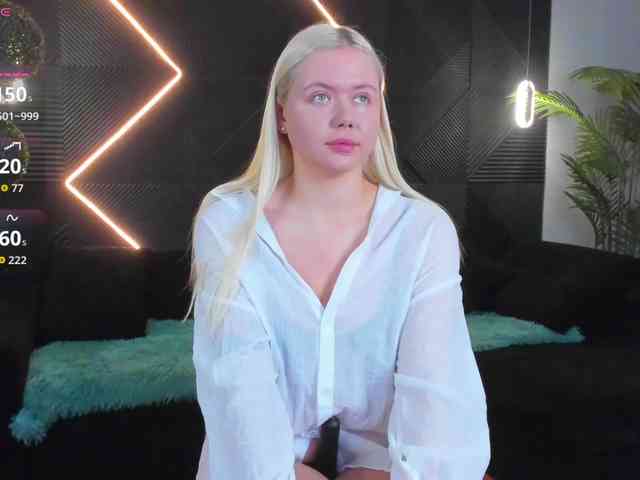 Julia-Robertson webcam