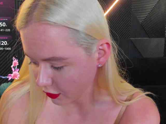 Julia-Robertson webcam