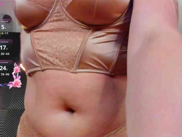 Julia-Robertson webcam