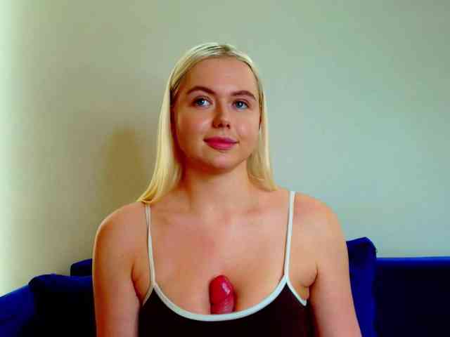 Julia-Robertson webcam
