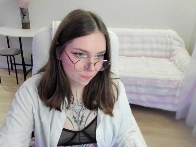 silverglace live cam on BongaCams