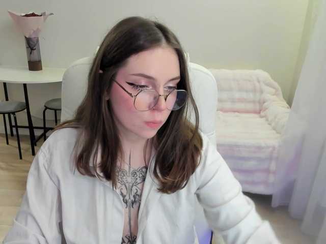 silverglace live cam on BongaCams