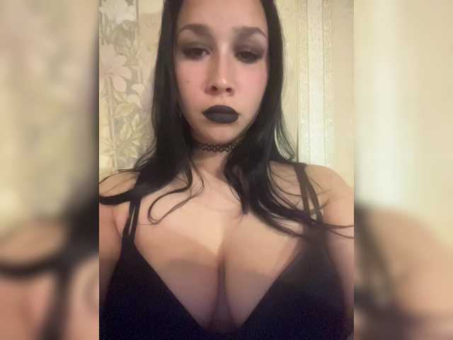 MarinaKisa live cam on BongaCams