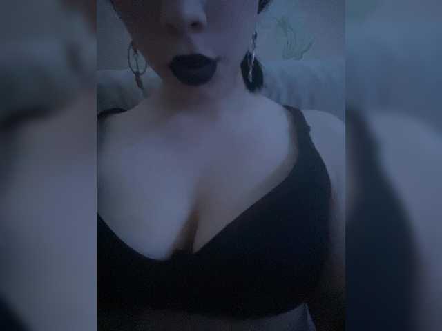 MarinaKisa live cam on BongaCams