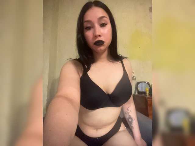 MarinaKisa live cam on BongaCams