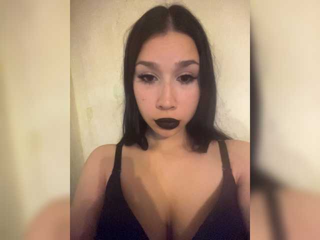 MarinaKisa live cam on BongaCams