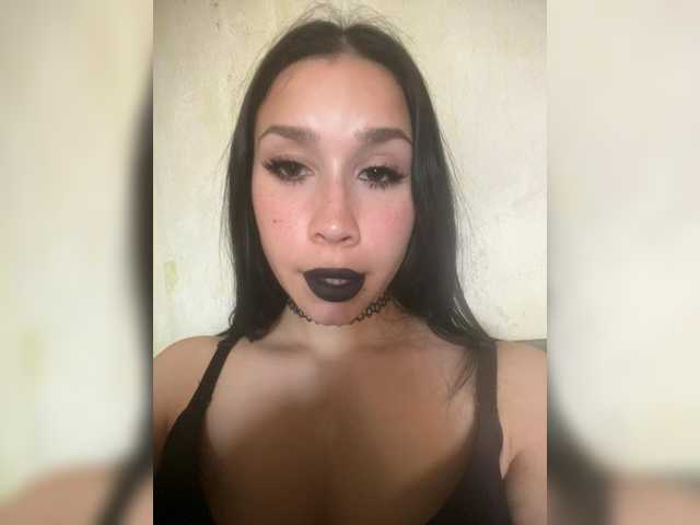 MarinaKisa live cam on BongaCams
