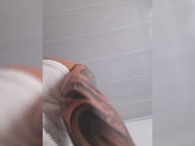 MaddisonWelch3 live cam on BongaCams