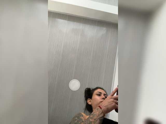 MaddisonWelch3 live cam on BongaCams