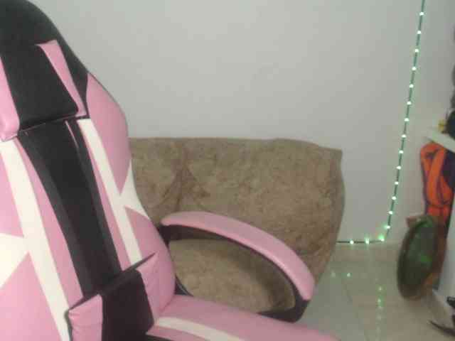 Modelo: steeny77