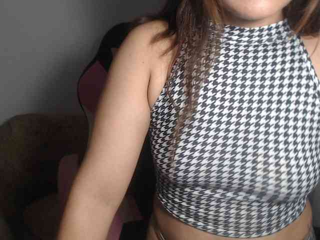 Modelo: steeny77