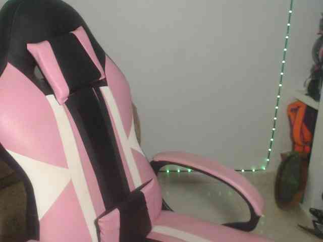 Modelo: steeny77
