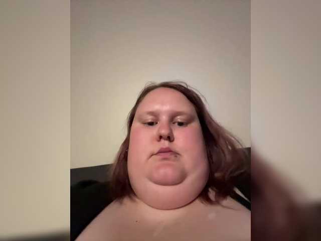 Smarties6300 live cam on BongaCams