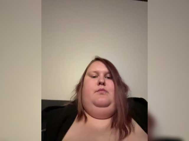 Smarties6300, live now on BongaCams