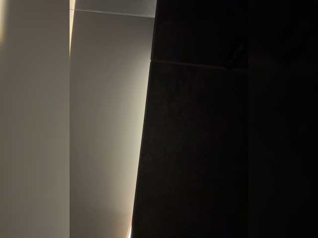 Smarties6300 live cam on BongaCams