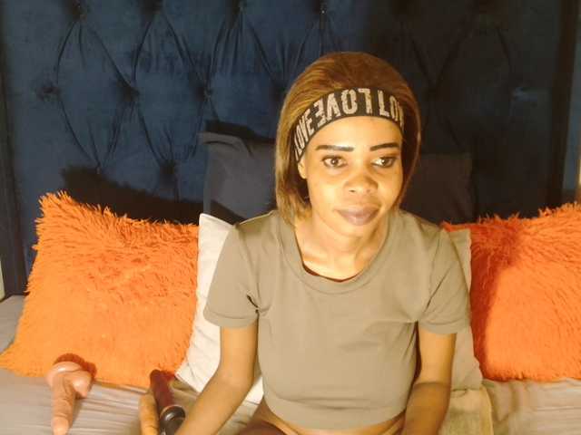 Candycherry32 live cam preview