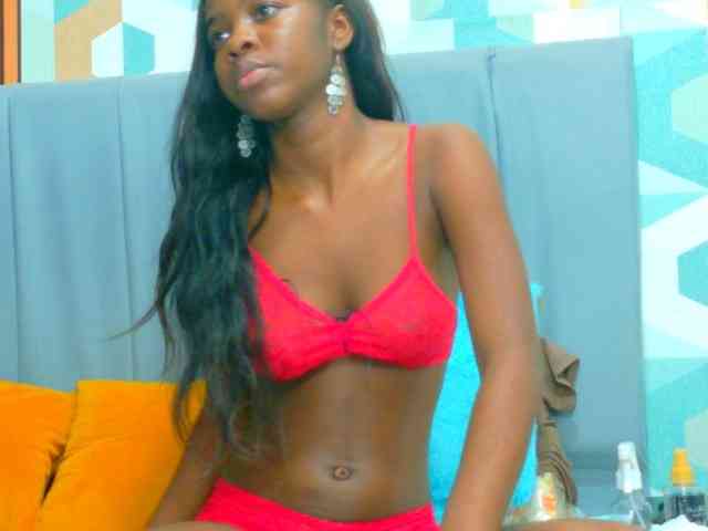 MAYhASEXI