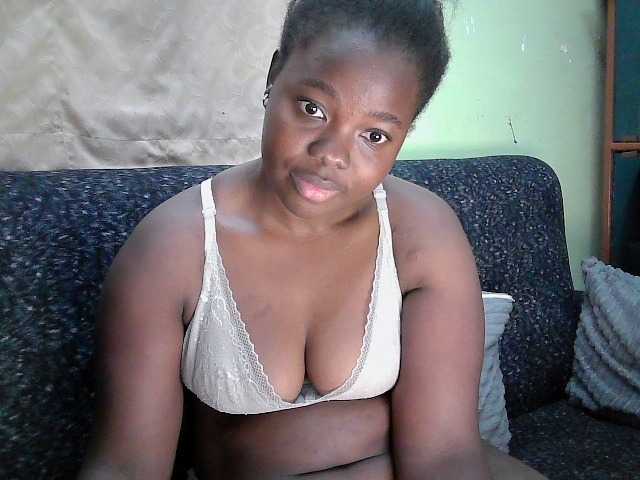 Cutespicy-7 live cam on BongaCams