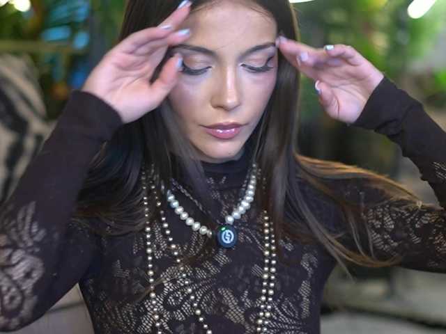 go to chat with lexira1n