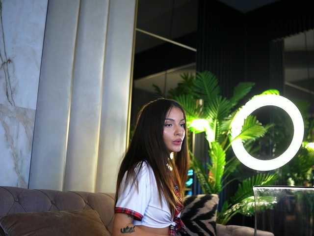 go to chat with lexira1n