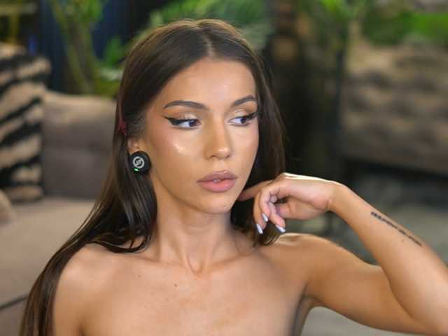 DahliaNoor, live now on BongaCams