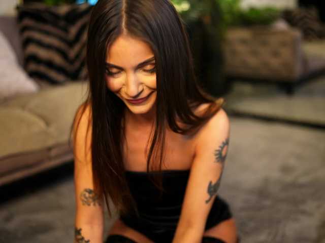 DahliaNoor live cam on BongaCams