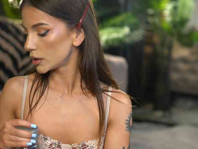 video live chat DahliaNoor
