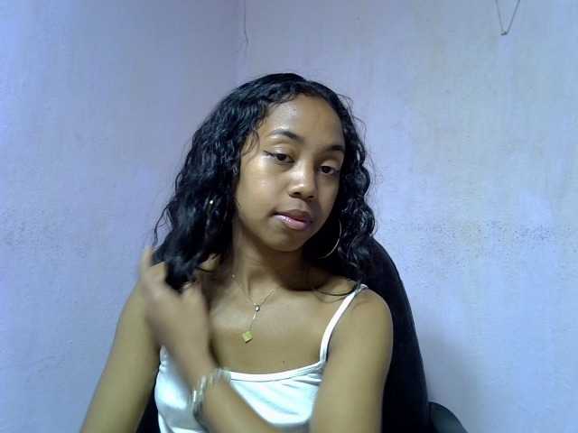 Oceane1 live cam on BongaCams