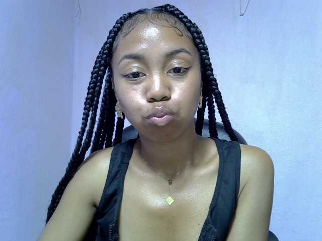 Oceane1 live cam on BongaCams