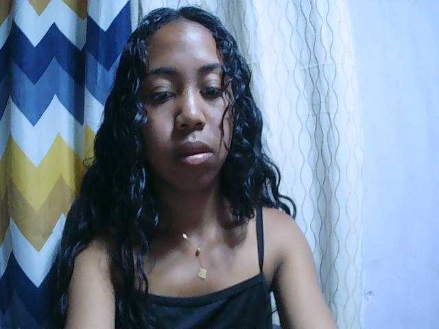 Oceane1 live cam on BongaCams