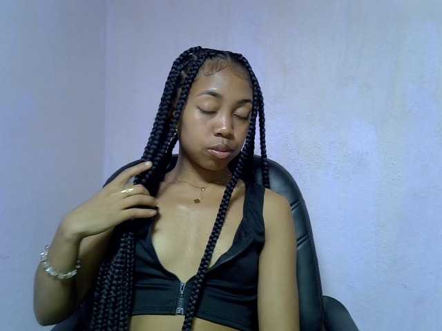 Oceane1 live cam on BongaCams