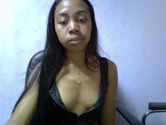 Oceane1 live cam on BongaCams