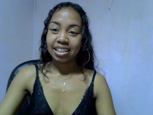 Oceane1 live cam on BongaCams