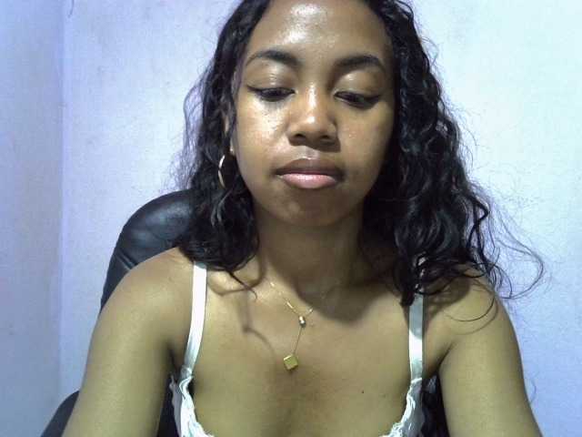 Oceane1 live cam on BongaCams