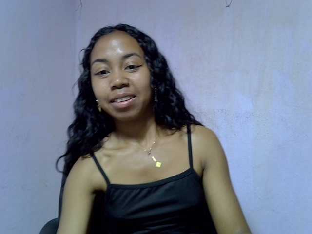 Oceane1 live cam on BongaCams