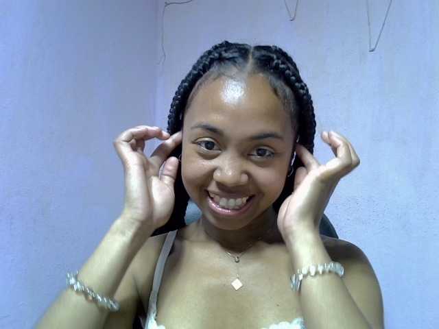 Oceane1 live cam on BongaCams