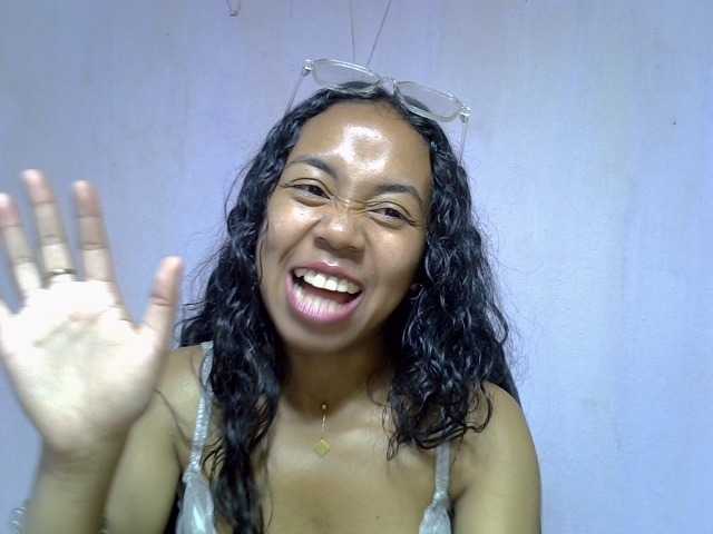 Oceane1 live cam on BongaCams