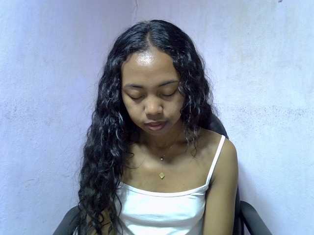 Oceane1, en directo ahora en BongaCams