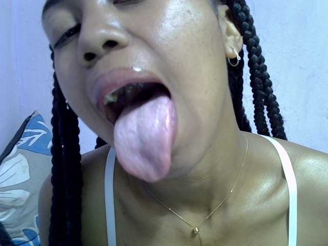 Oceane1 live cam on BongaCams