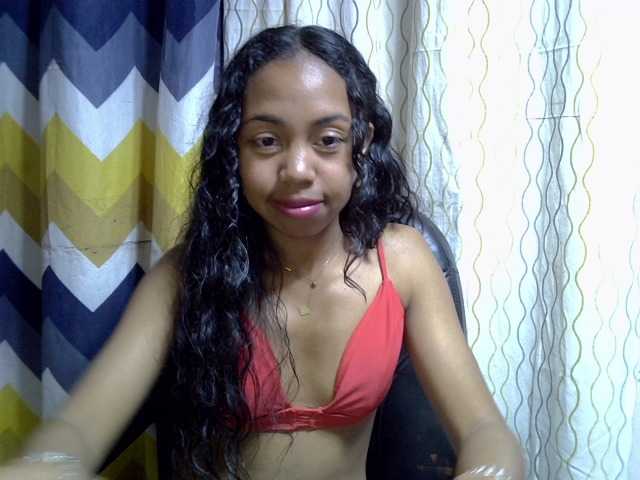 Oceane1 live cam on BongaCams