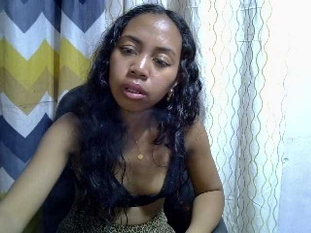 Oceane1 live cam on BongaCams