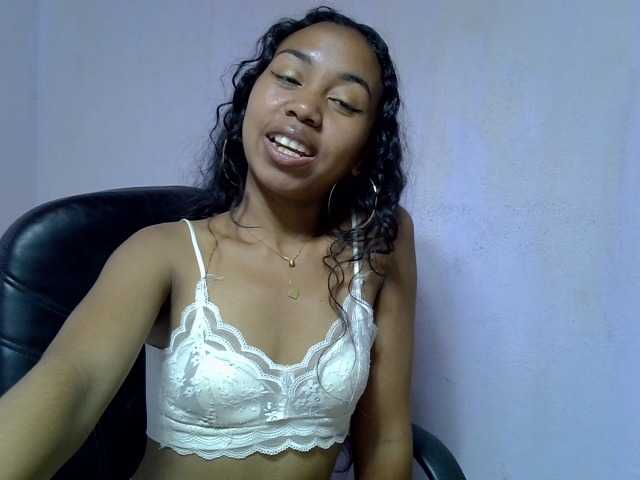 Oceane1 live cam on BongaCams