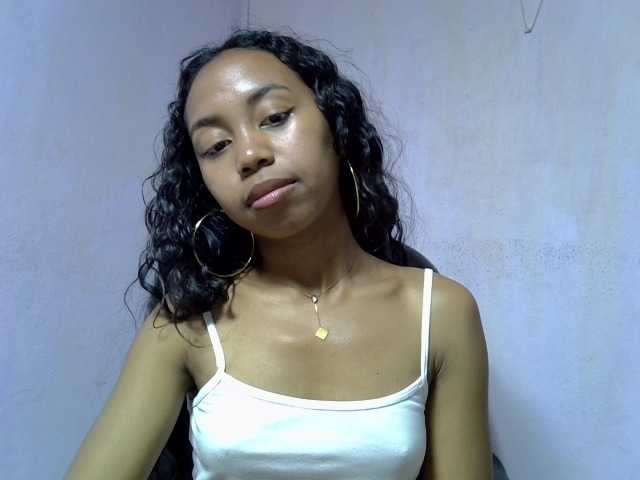 Oceane1 live cam on BongaCams