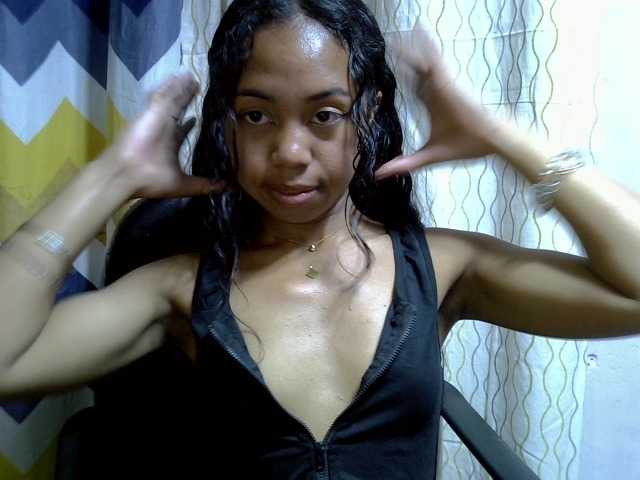 Oceane1 live cam on BongaCams